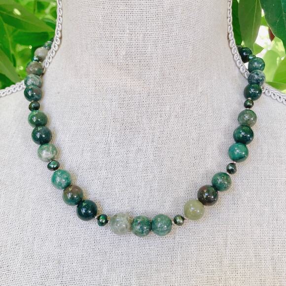 VTG Moss Agate and Peacock Pearl Beaded Artisan Necklace Y2K Natural Stone - Picture 2 of 10
